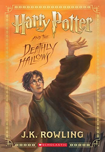 J. K. Rowling, J.K Rowling, Mary GrandPré: Harry Potter and the Deathly Hallows (Harry Potter, Book 7) (2023, Scholastic, Incorporated)